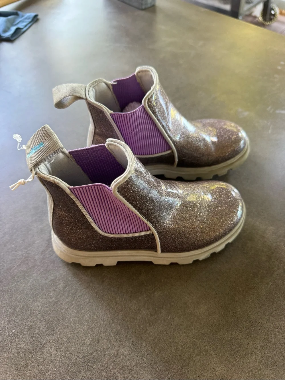 Daughter wore once. Native purple sparkle Kensington rain boot Chelsea